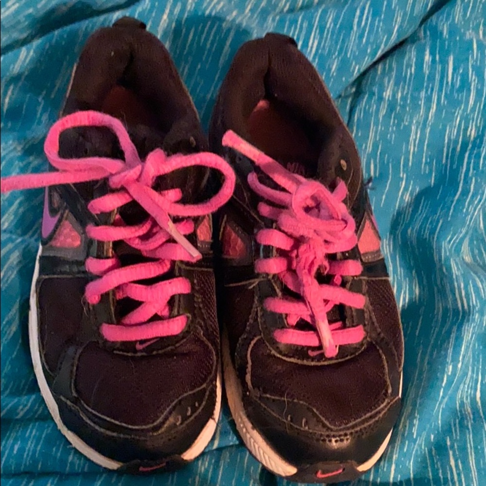 Girls Nike Shoes